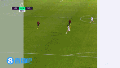 比利亚：传统9号位并没有消失，我非常欣赏阿尔瓦雷斯